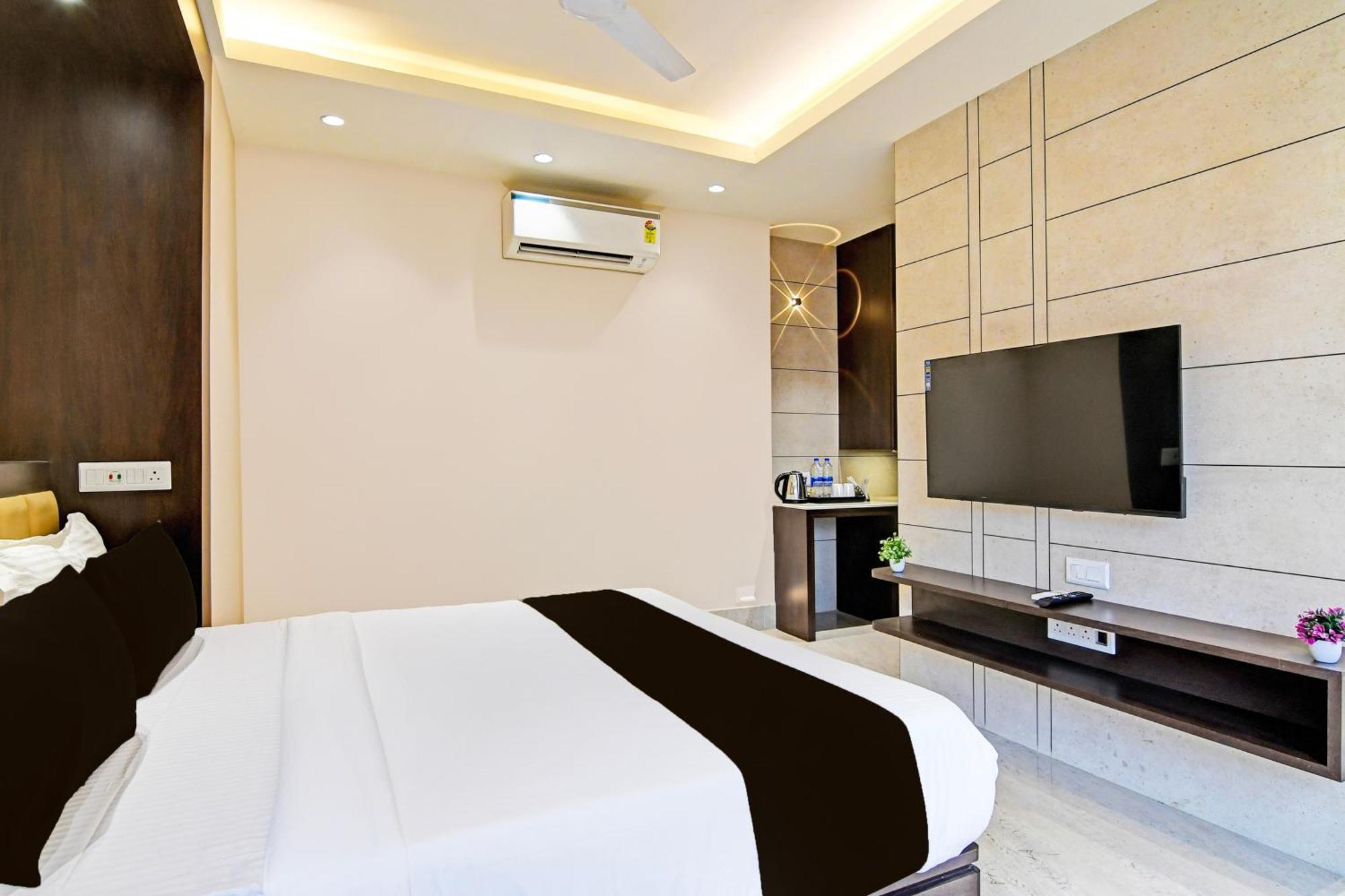 Super Hotel O Samotel โกลกาตา ภายนอก รูปภาพ